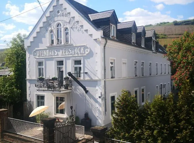 Altes Weingut Weinhaus Rebstock * Winningen