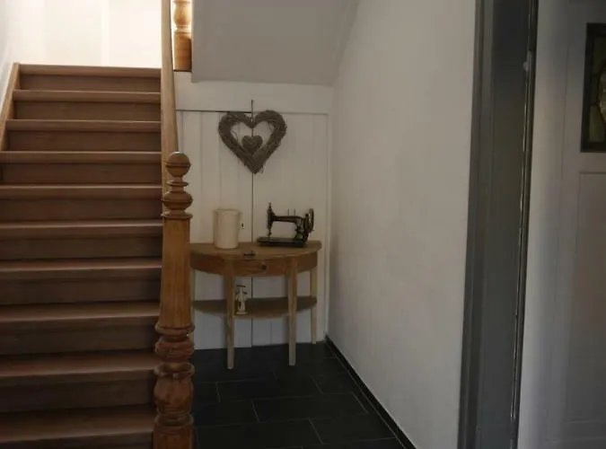 Altes Weingut Weinhaus Rebstock *